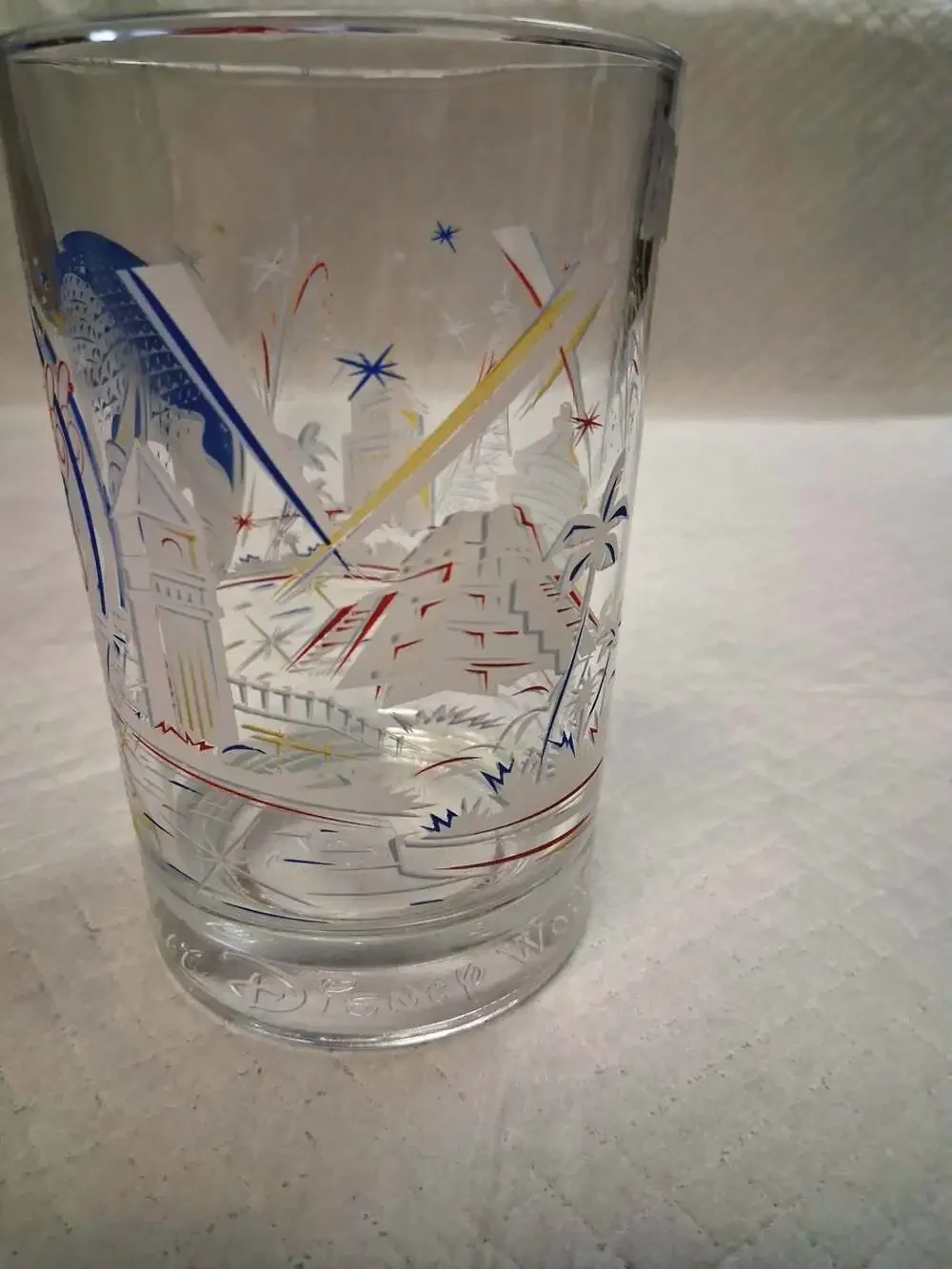 Vintage Mickey Mouse Walt Disney World 25th Anniversary Remember The Magic Glass